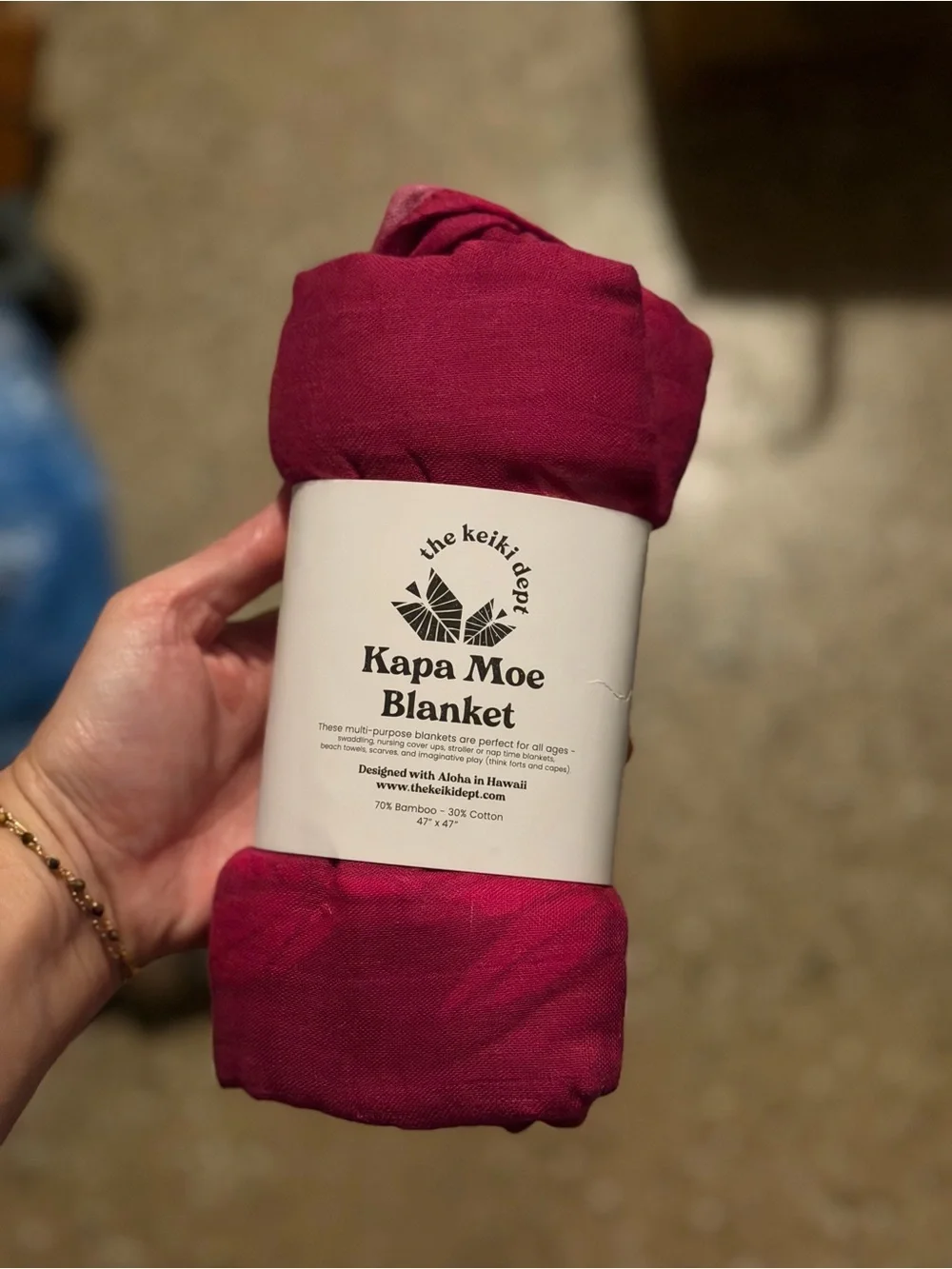 Kapa Moe Blanket - Raspberry